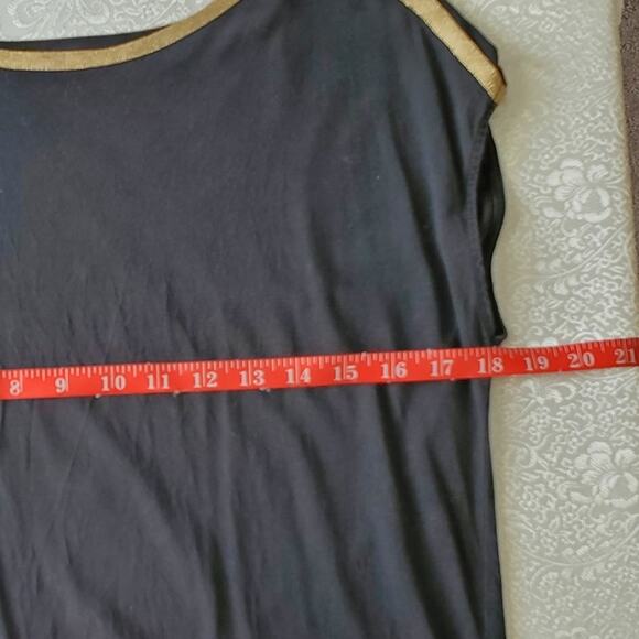 Ann Taylor Classic‎ Black T Shirt Women's Size M Gold Trim Cap Sleeve Minimalist - Picture 4 of 9